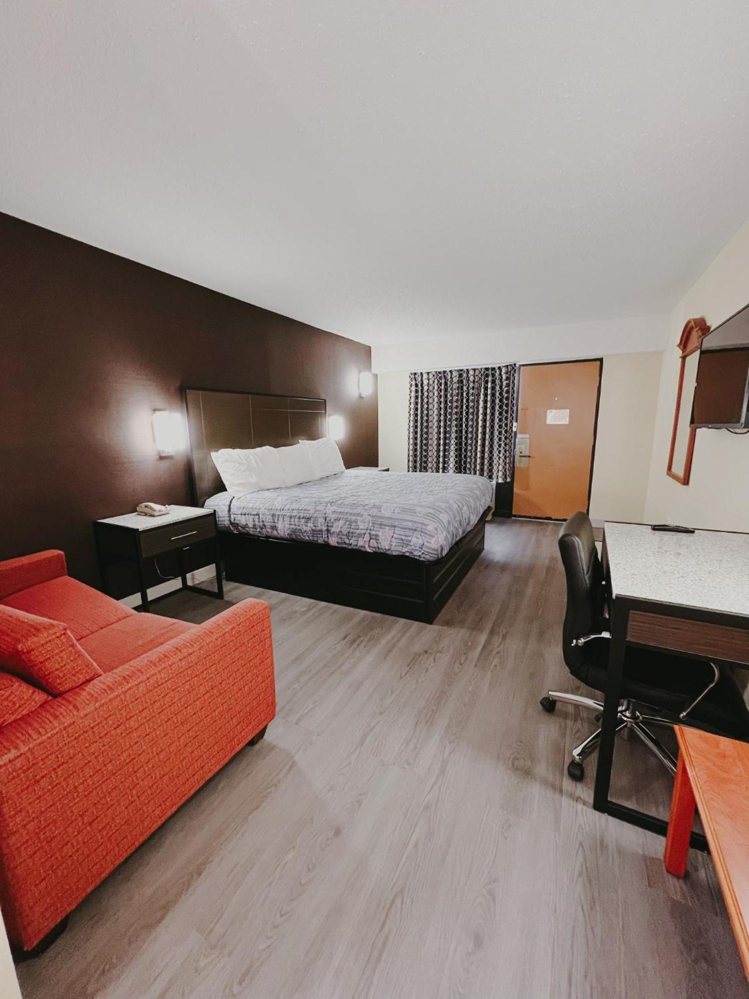 Travel Inn New Castle Airport Buitenkant foto